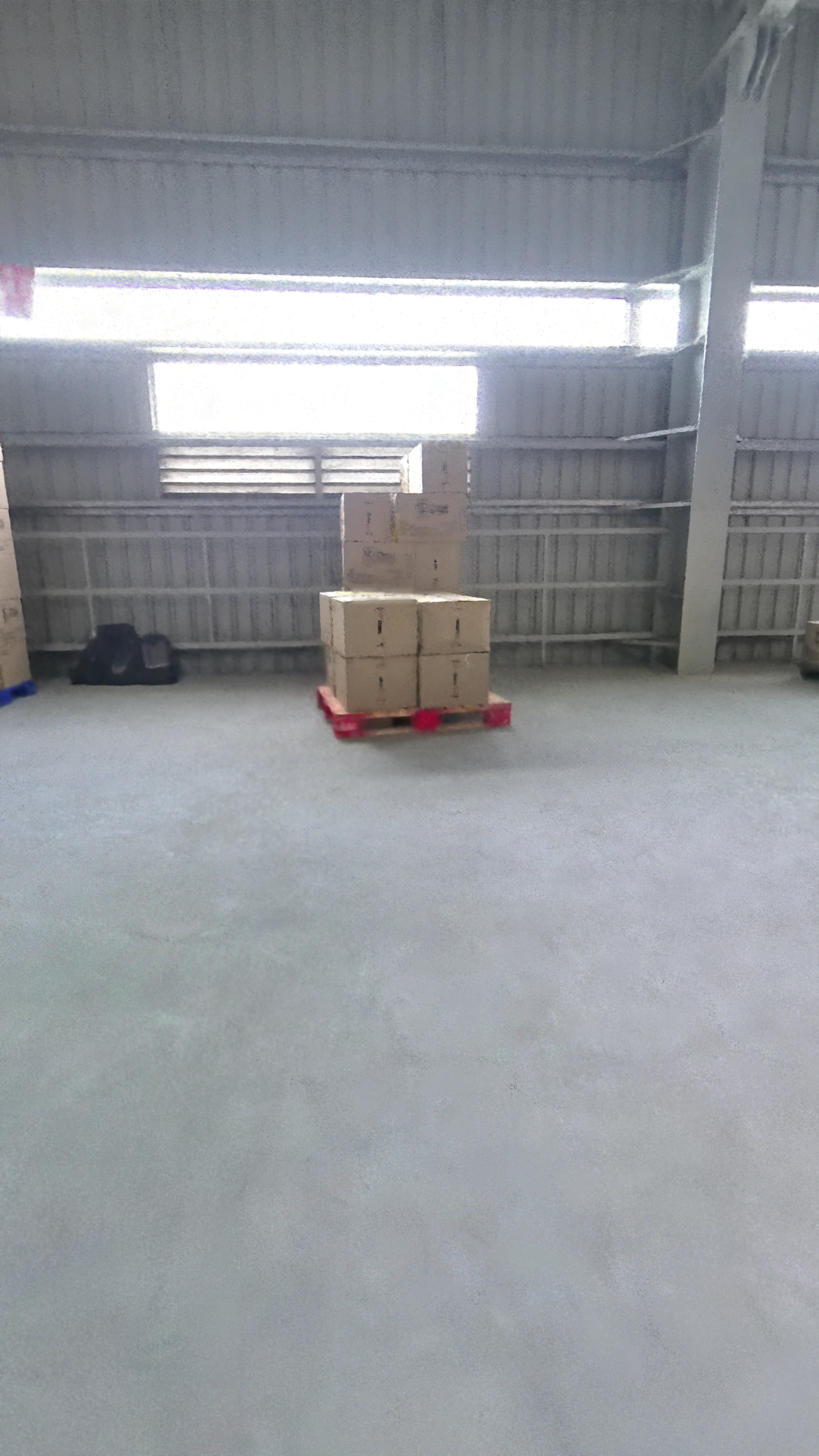 Matching Isaac Sim reconstruction of the warehouse storage bay